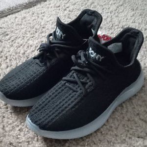 Pony PP4 Base Sneakers *SIZE 4*